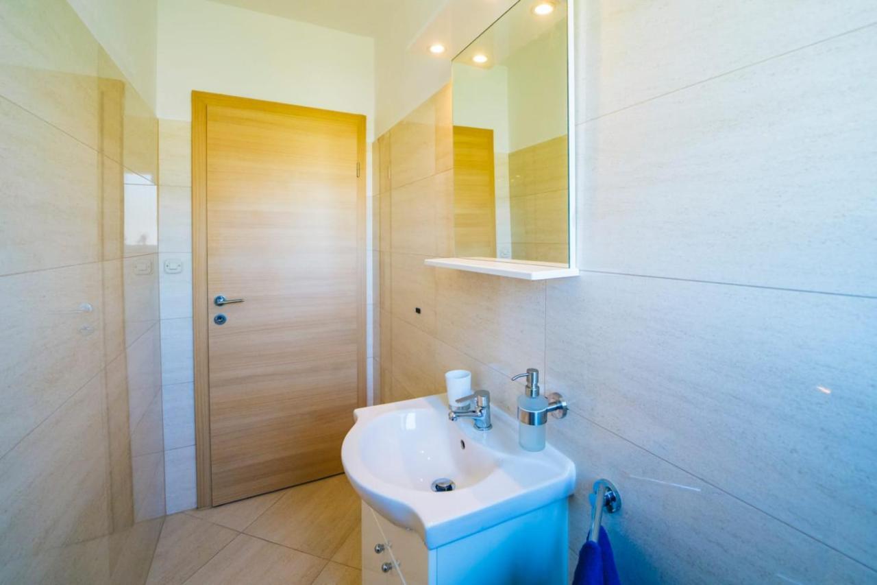 Apartmani Lucante Split Exterior foto
